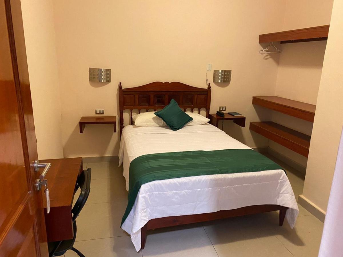 פוקאלפה Tariri Hotel מראה חיצוני תמונה