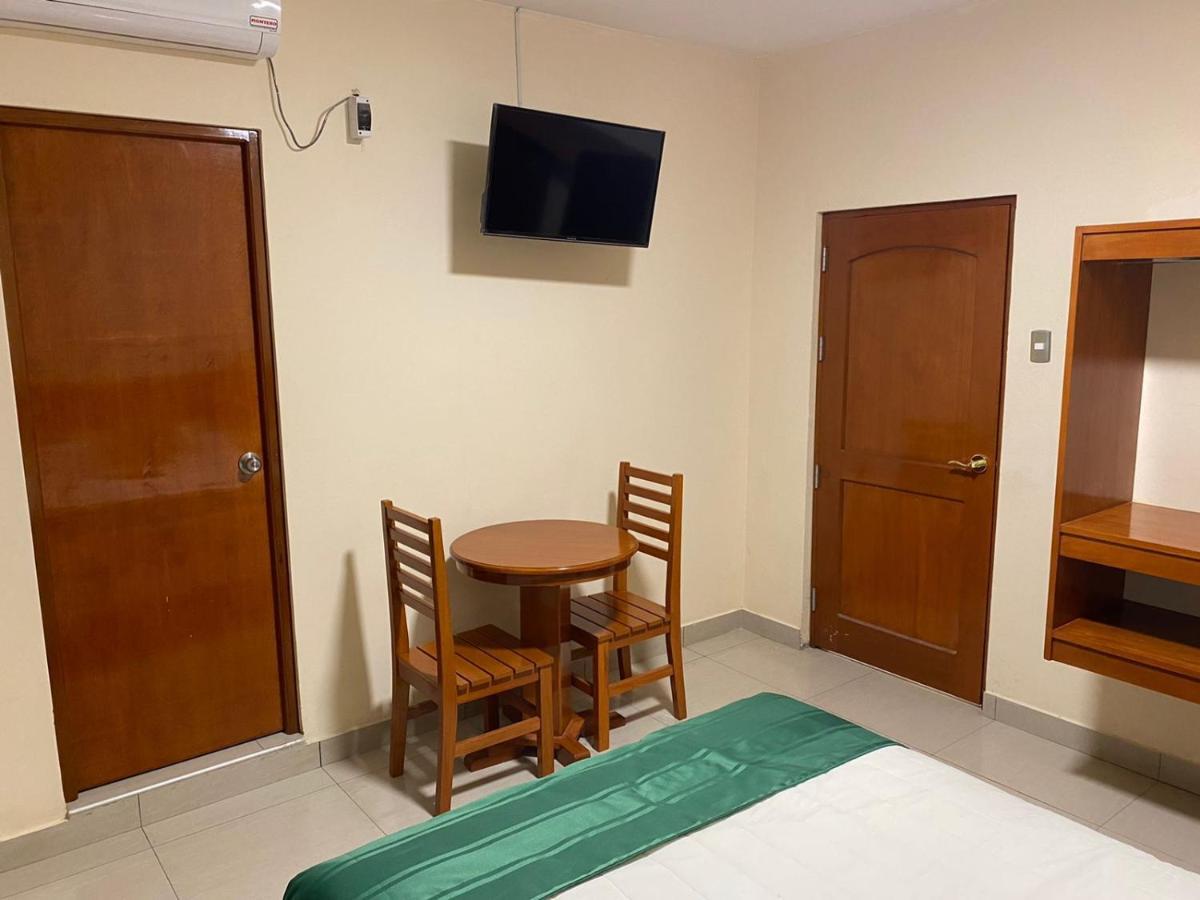 פוקאלפה Tariri Hotel מראה חיצוני תמונה
