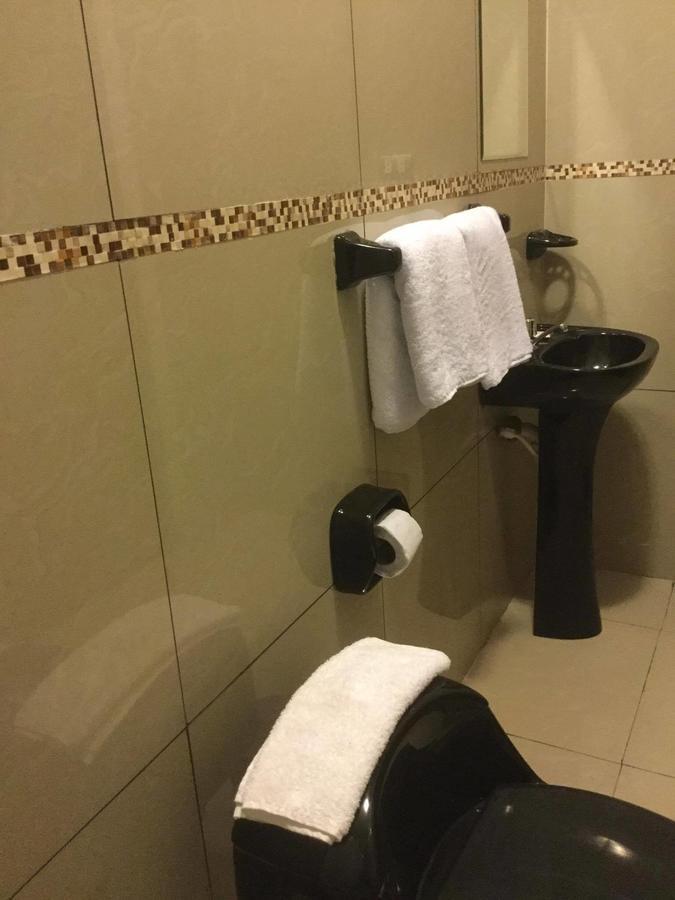 פוקאלפה Tariri Hotel מראה חיצוני תמונה